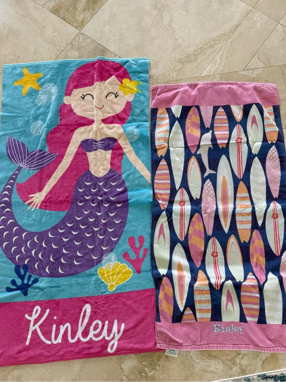 2 Personalized Beach Towels “Kinley”